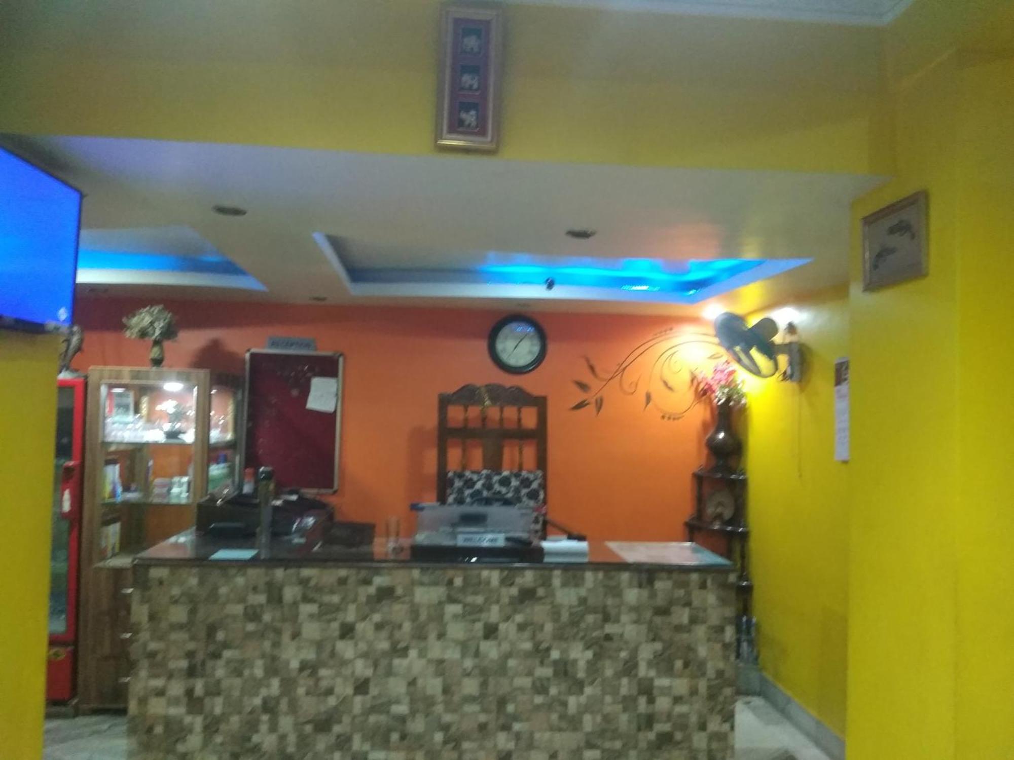 Hotel Chandrakala Regency 300 Meters From Dhanbad Railway Exterior photo